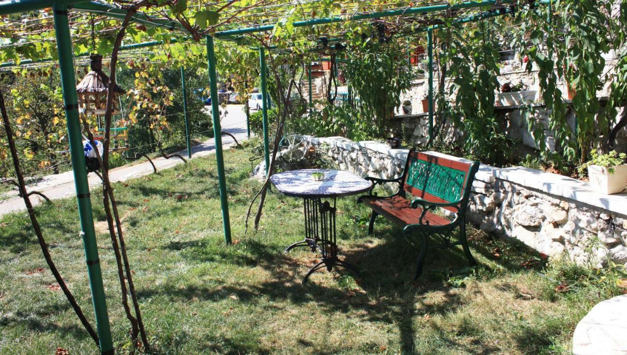 Holiday Village Ostrog Niksic Exterior foto